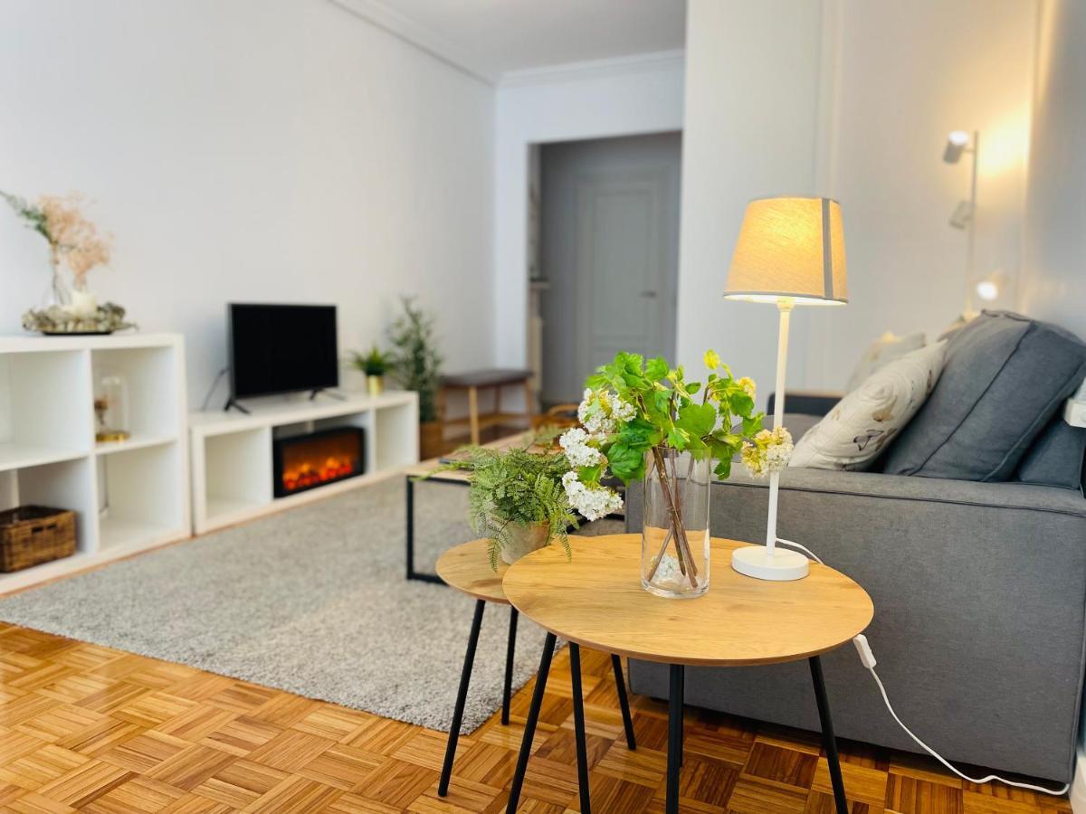 Vivienda En El Centro Histórico Con Garaje * Oviedo
